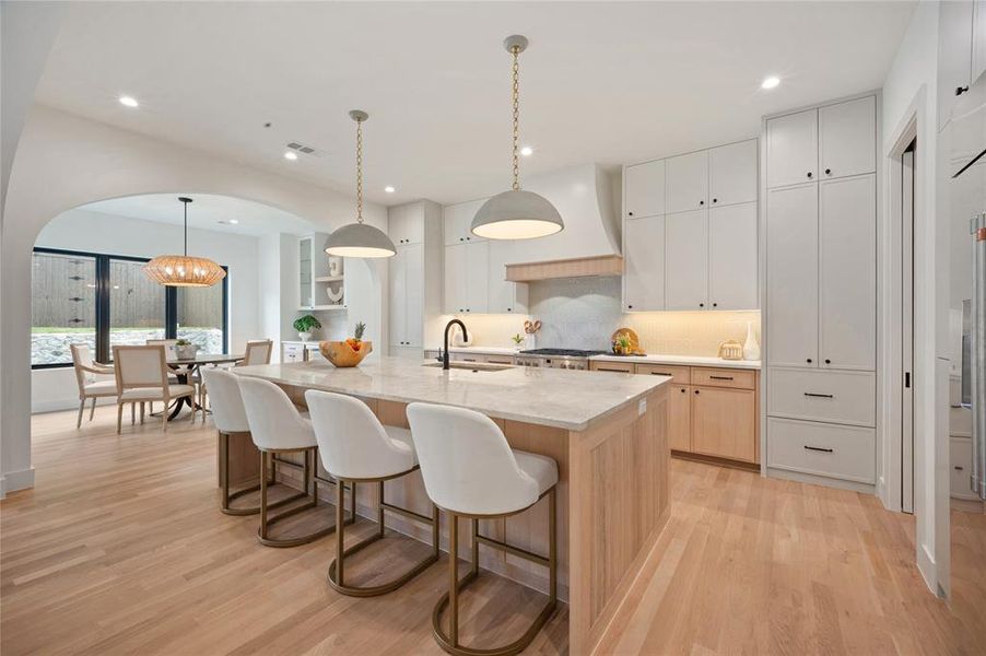 Furnished interior view inside a new home in , Dallas (Image 6).