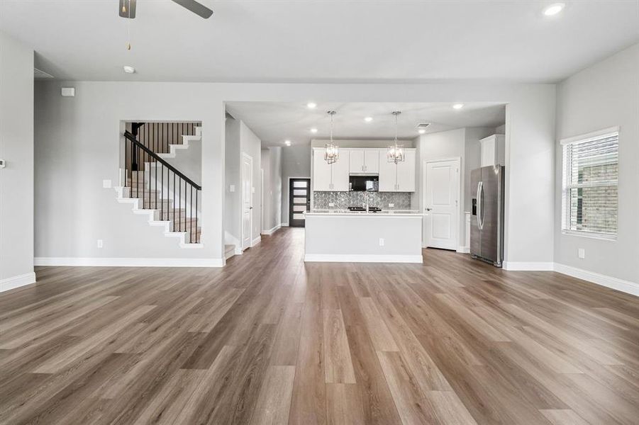 Spacious, unfurnished interior of a new home in Eastridge - Signature Series, Princeton (Image 33). Spacious, unfurnished interior of a new home in Eastridge - Signature Series, Princeton (Image 33).
