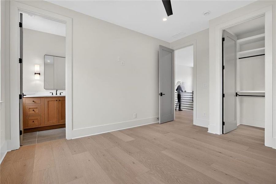 Spacious, unfurnished interior of a new home in , Roswell (Image 25).