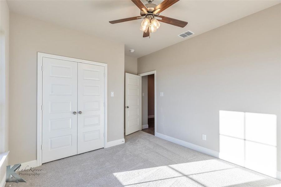Spacious, unfurnished interior of a new home in , Abilene (Image 23).