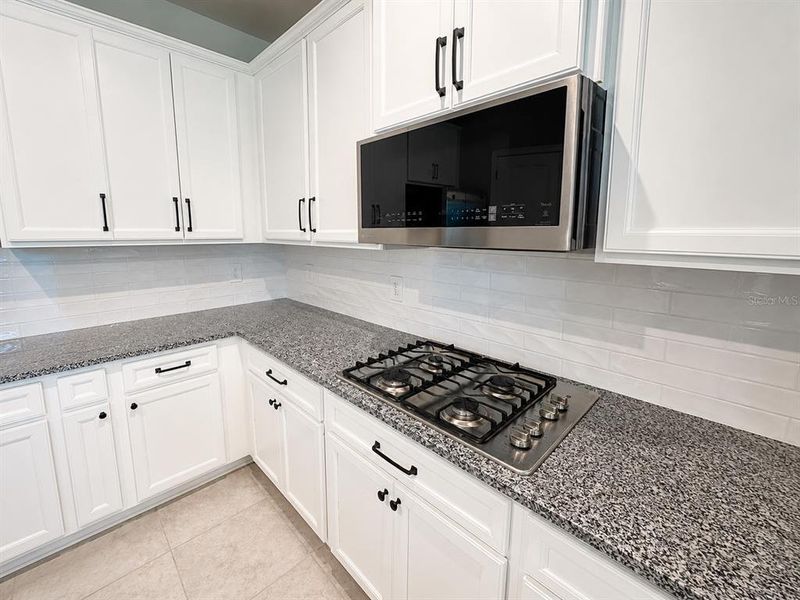 Furnished interior view inside a new home in , Apopka (Image 6).