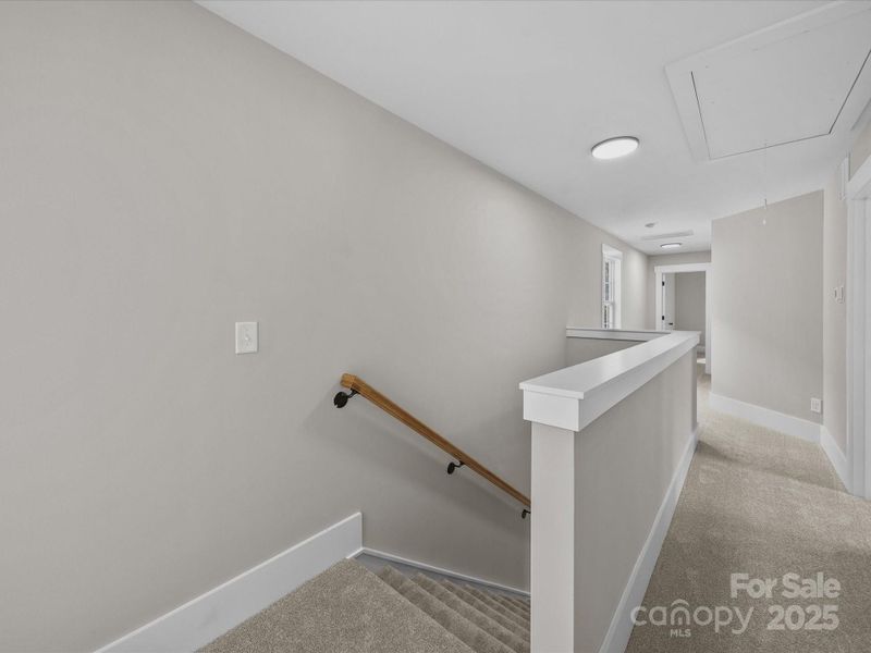 Image 38 of a home in .