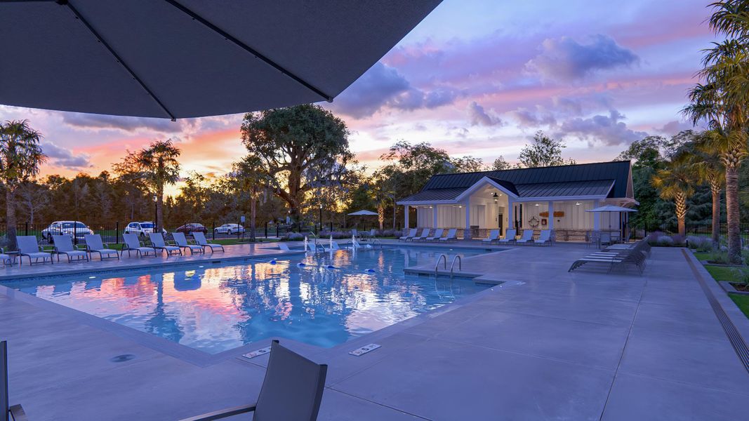 Community amenities in , Summerville (Image 38).