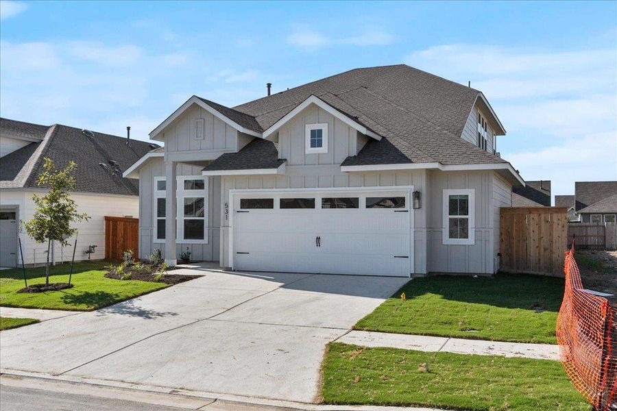 MOVE IN READY!! MOVE IN READY!!