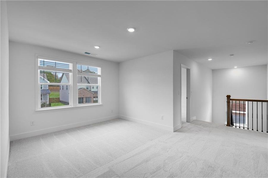 Spacious, unfurnished interior of a new home in Willow Creek, Watkinsville (Image 17). Spacious, unfurnished interior of a new home in Willow Creek, Watkinsville (Image 17).