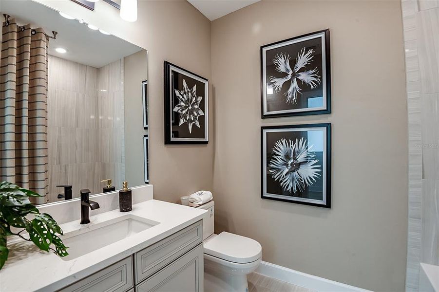 Furnished interior view inside a new home in Seahaven, Punta Gorda (Image 28).