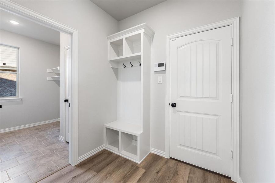 Spacious, unfurnished interior of a new home in Morningstar, Aledo (Image 22). Spacious, unfurnished interior of a new home in Morningstar, Aledo (Image 22).