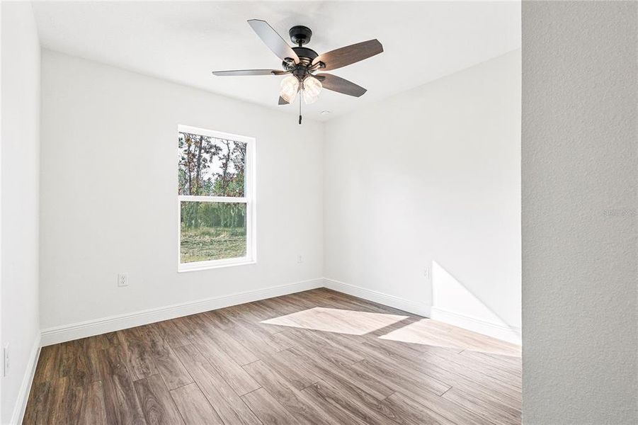 Spacious, unfurnished interior of a new home in , Williston (Image 13).