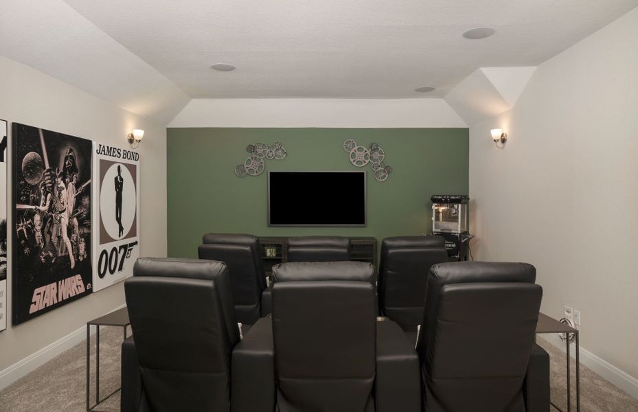Representative furnished interior of a home built from the Mooreville by Pulte Homes in Crescent Bluff, Georgetown (Image 14).