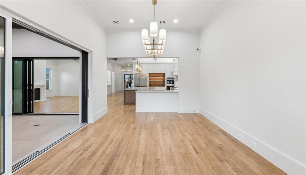 Spacious, unfurnished interior of a new home in , Dallas (Image 38). Spacious, unfurnished interior of a new home in , Dallas (Image 38).
