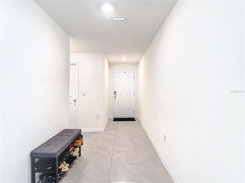 Spacious, unfurnished interior of a new home in , Zephyrhills (Image 22).