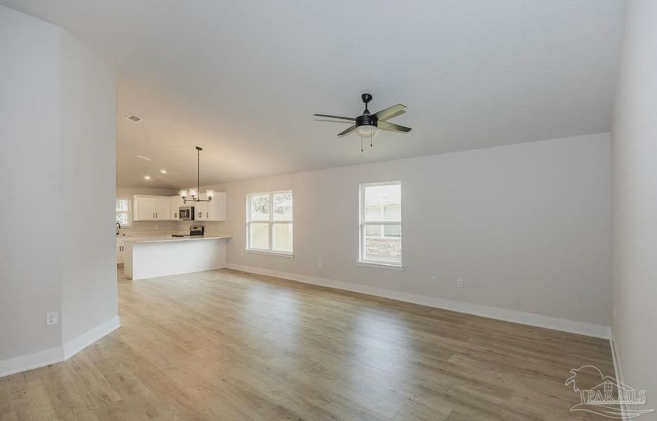 Spacious, unfurnished interior of a new home in Hidden Pines Estates, Milton (Image 14).