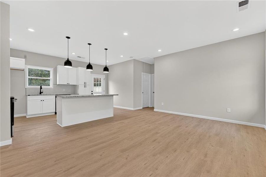 Spacious, unfurnished interior of a new home in , Rome (Image 12).