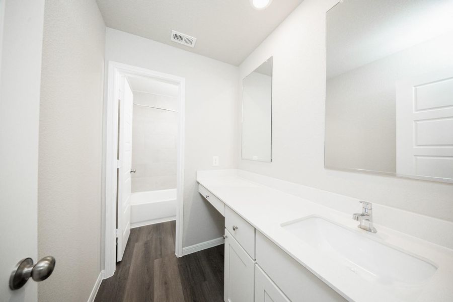 Furnished interior view inside a new home in Bammel Oaks, Houston (Image 7).