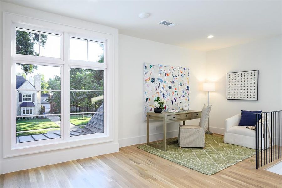 Furnished interior view inside a new home in , Dallas (Image 6). Furnished interior view inside a new home in , Dallas (Image 6).