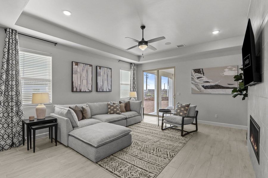 Representative furnished interior of a home built from the Willow by Hakes Brothers in Hillside Park, El Paso (Image 18).