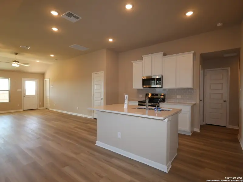 Furnished interior view inside a new home in Paloma Park, Converse (Image 11).