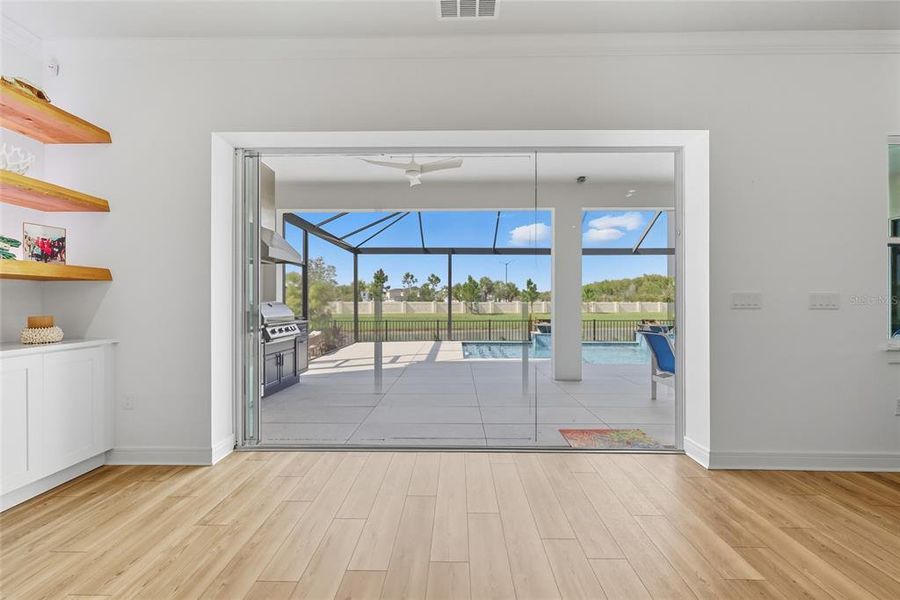 Furnished interior view inside a new home in , Orlando (Image 16).