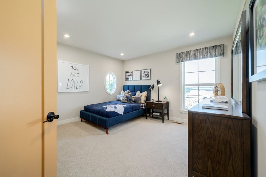 Representative furnished interior of a home built from the Clay by Fischer Homes in Veranda Manor, Canton (Image 30).