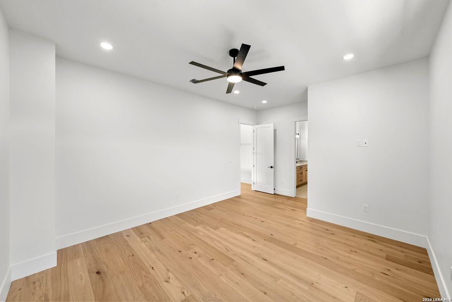 Spacious, unfurnished interior of a new home in , Boerne (Image 74).