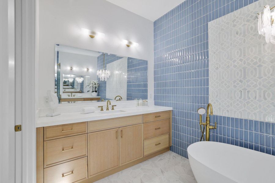 309 Claremont Lane - 44.jpg-SMALL 309 Claremont Lane - 44.jpg-SMALL