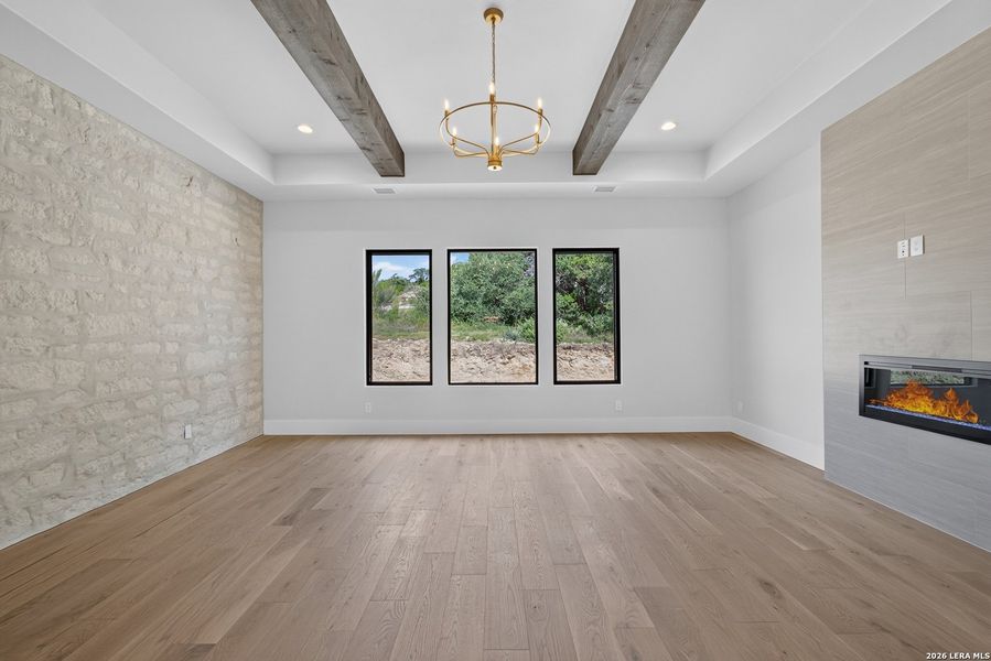 Spacious, unfurnished interior of a new home in , San Antonio (Image 23).