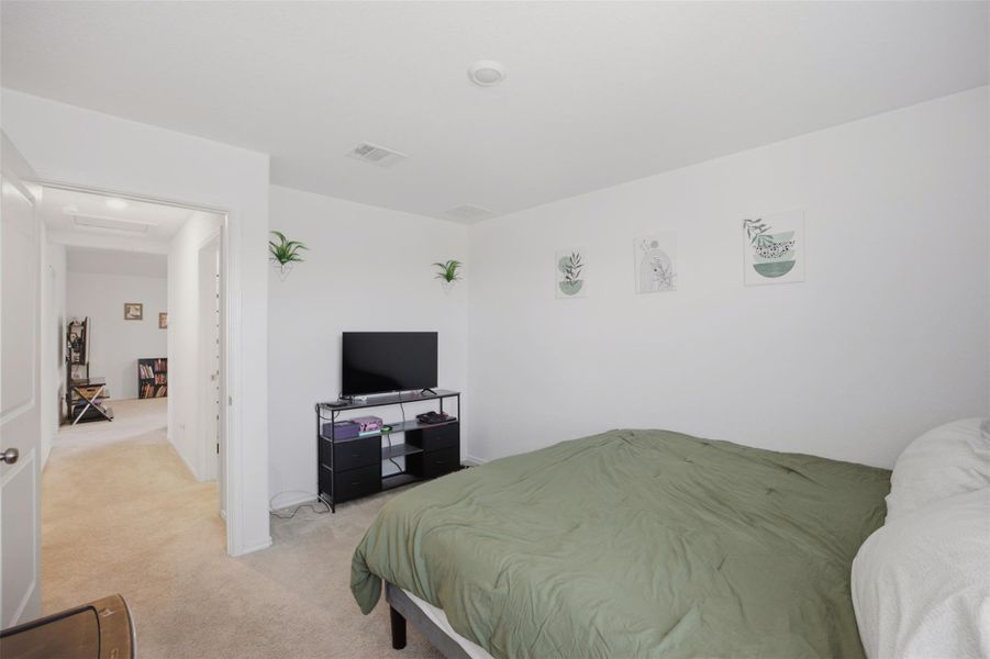Furnished interior view inside a new home in , Georgetown (Image 30).