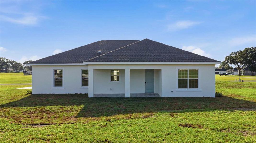 Exterior details and patio area of a home in , Ocala (Image 21).