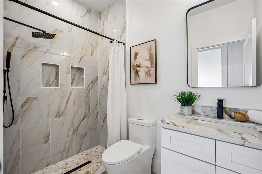 Furnished interior view inside a new home in , Tampa (Image 37).