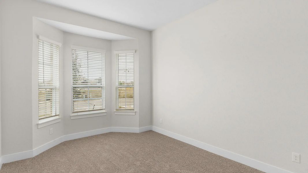 Spacious, unfurnished interior of a new home in The Grove at Blackhawk, Pflugerville (Image 11).