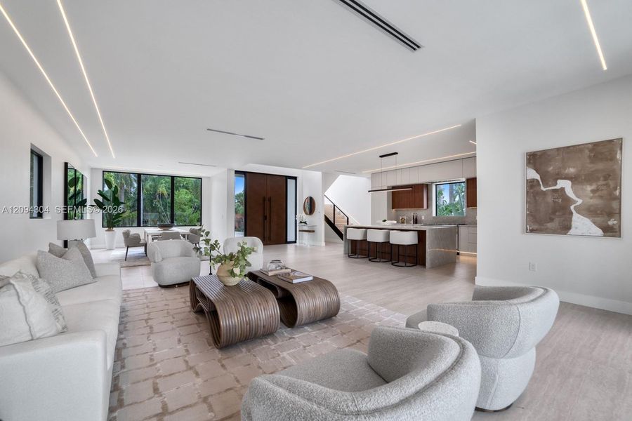 Furnished interior view inside a new home in , Hollywood (Image 16).