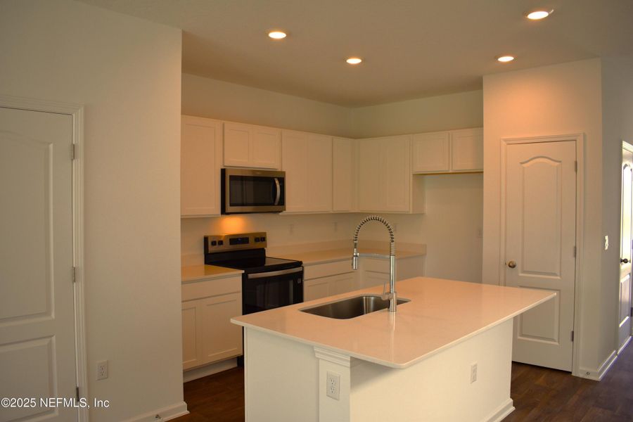 Furnished interior view inside a new home in Irongate Villas, Jacksonville (Image 21).
