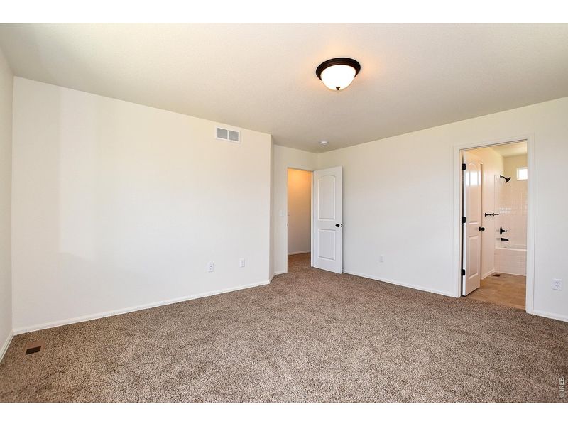 Spacious, unfurnished interior of a new home in , Greeley (Image 31).