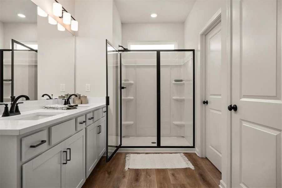 Furnished interior view inside a new home in , Jasper (Image 23).