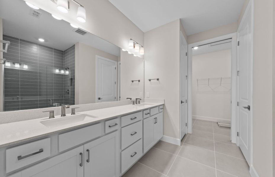 Furnished interior view inside a new home in Legacy Groves, Nokomis (Image 10).