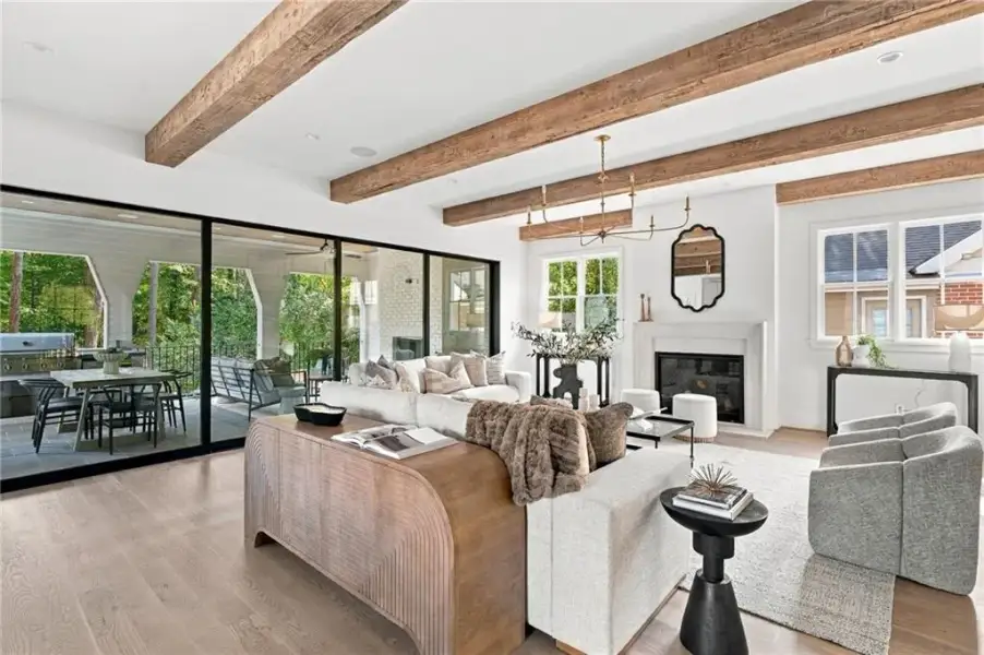 Image 70 of a home in .