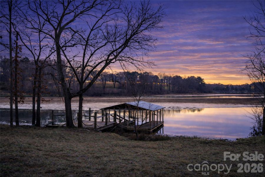 Community amenities in , Mooresville (Image 41).