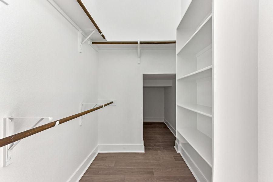 40 web or mls San Saba Dr S2412 040 40 web or mls San Saba Dr S2412 040