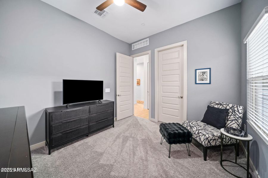 5436 W Beacon Hill Drive 5436 W Beacon Hill Drive