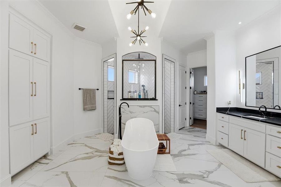 Furnished interior view inside a new home in , Rockwall (Image 15).