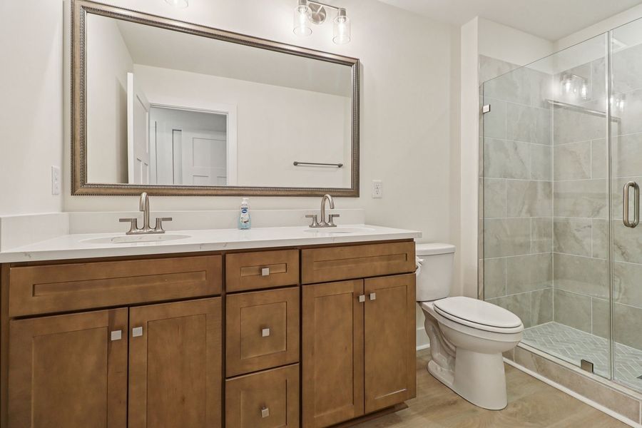 Furnished interior view inside a new home in Walkers Trail, Lexington (Image 13).