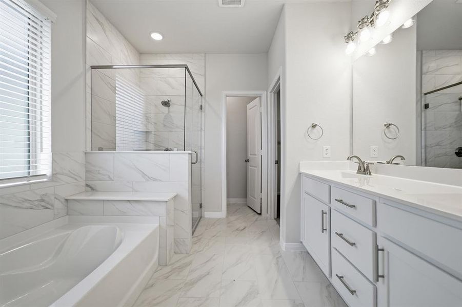 Furnished interior view inside a new home in Westridge, McKinney (Image 8).