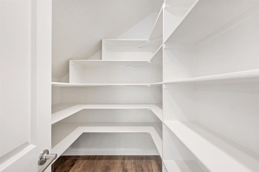 Furnished interior view inside a new home in Ridgepoint, Midlothian (Image 29).