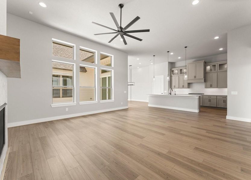 Spacious, unfurnished interior of a new home in , Fulshear (Image 18). Spacious, unfurnished interior of a new home in , Fulshear (Image 18).