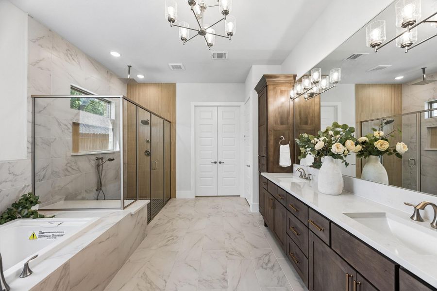 Furnished interior view inside a new home in , Houston (Image 40).