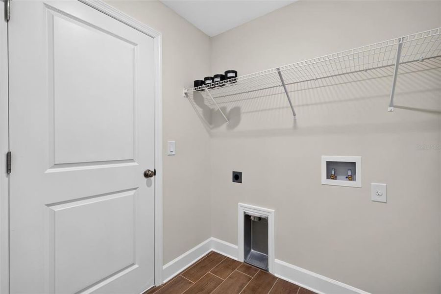 Spacious, unfurnished interior of a new home in , Port Charlotte (Image 26). Spacious, unfurnished interior of a new home in , Port Charlotte (Image 26).