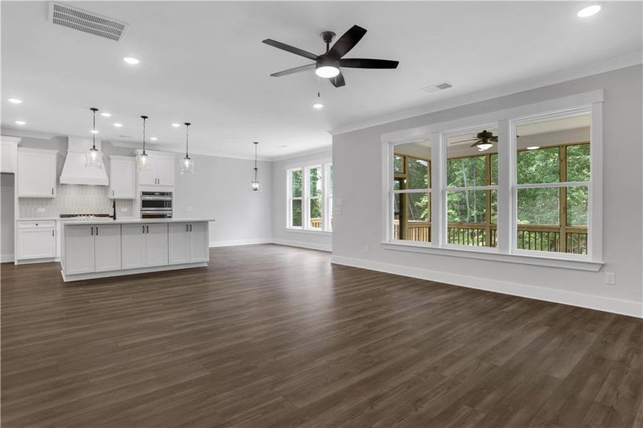 Spacious, unfurnished interior of a new home in Arbor West, Dawsonville (Image 30).