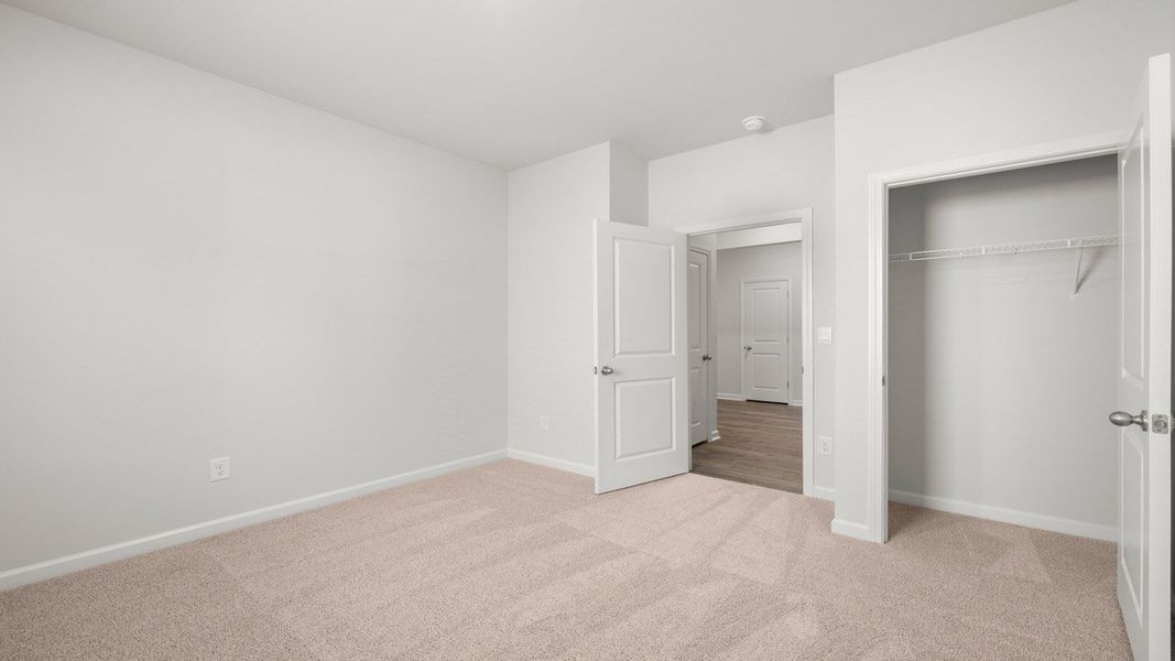 Representative unfurnished interior of a home built from the Cali by D.R. Horton in Highland Hills, Graniteville (Image 20).
