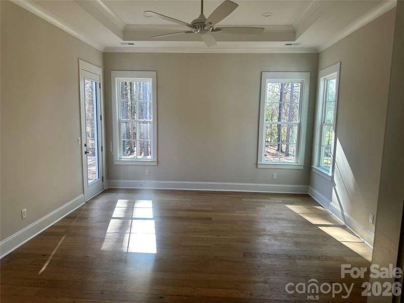 Spacious, unfurnished interior of a new home in , Salisbury (Image 43).