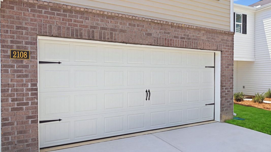 Exterior details and patio area of a home in Carter Ridge, Greenville (Image 4).